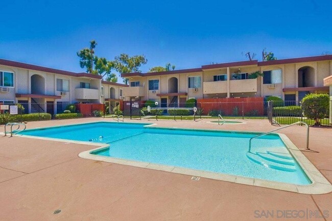 Photo - 9522 Carroll Canyon Rd Condo Unit 217