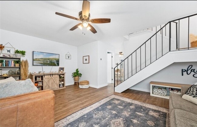 Photo - 11075 Lambert Way