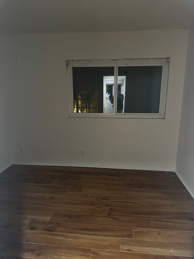 Building Photo - 8711 Pershing Dr Unit #2