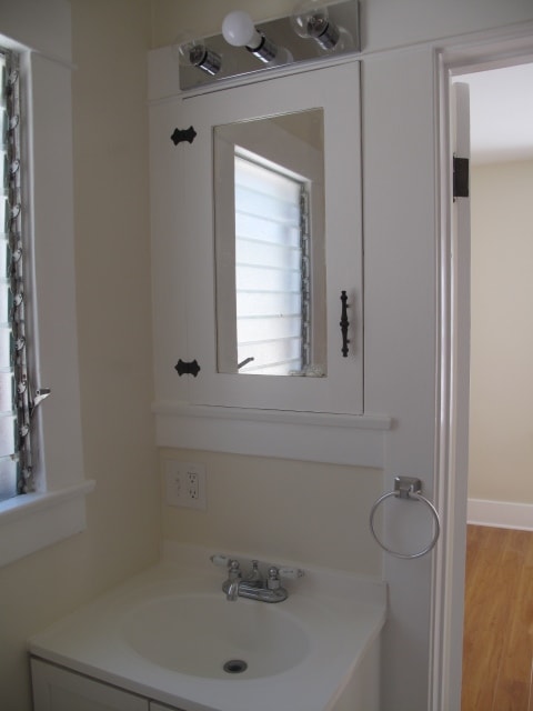 Bathroom - 1084 Sinaloa Ave Unit 1084 Sinaloa Av