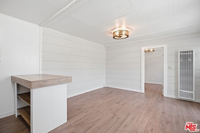 Photo - 610 Prospect Ave