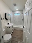 Photo - 1607 W 69th St