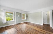 Photo - 751 W 7th Ave