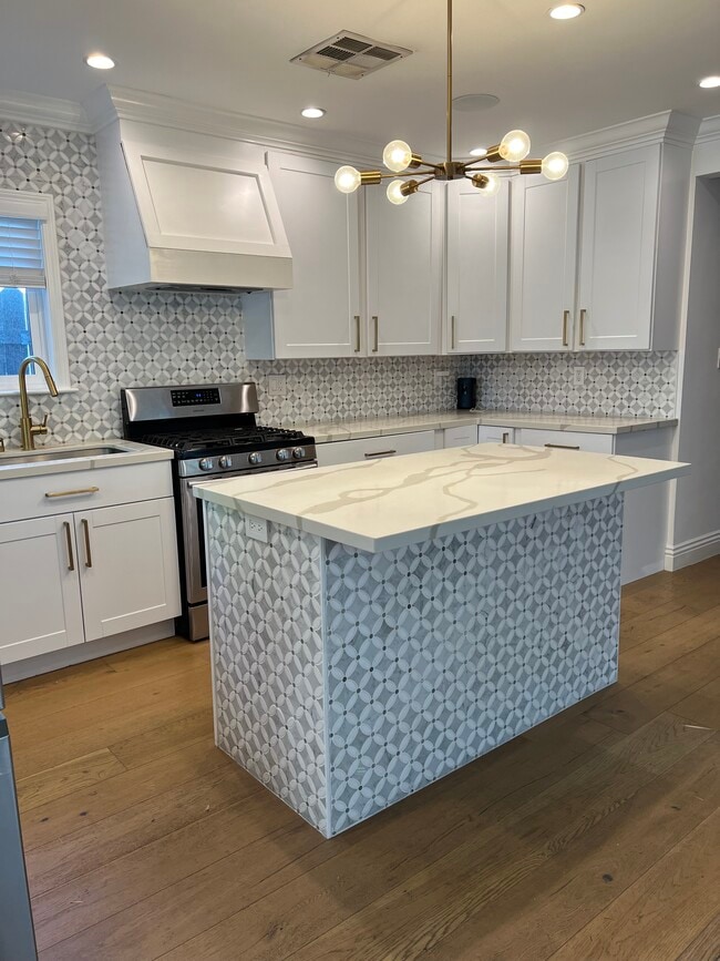 Photo - 1454 N Clybourn Ave