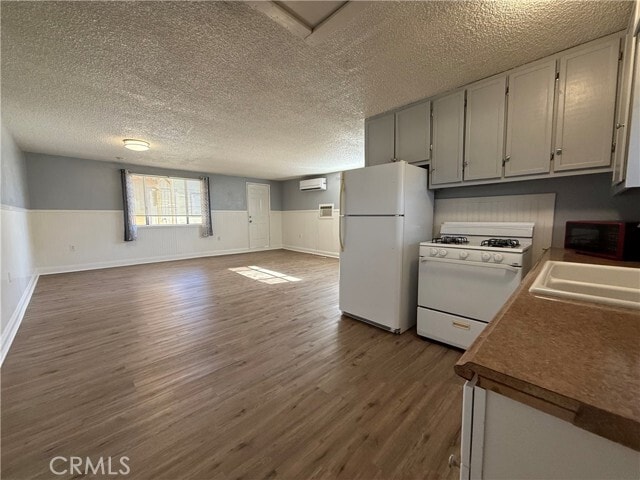 Photo - 12189 5th St