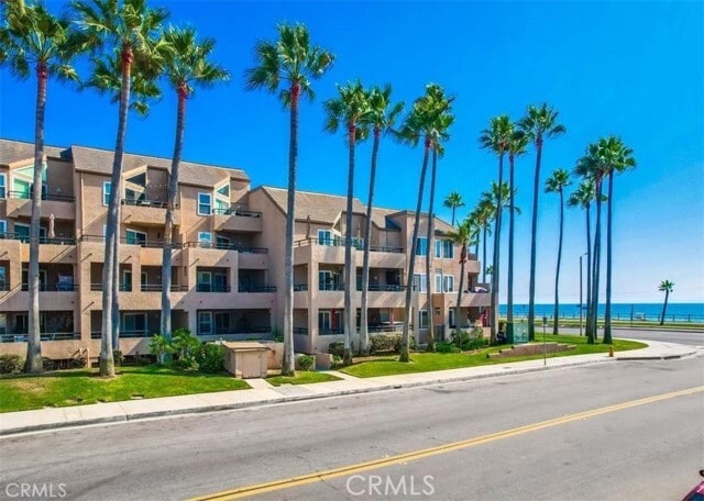 Building Photo - 1200 Pacific Coast Hwy Unit 230