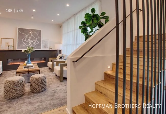 Photo - 1254 N Las Palmas Ave