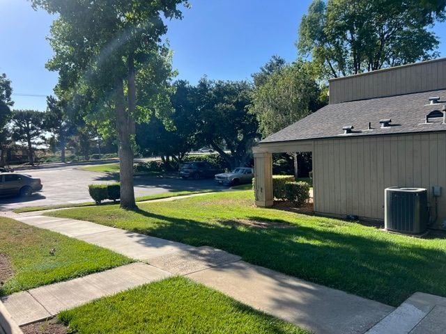 Photo - 1471 Cypress St