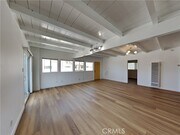 Photo - 218 Cahuenga Dr