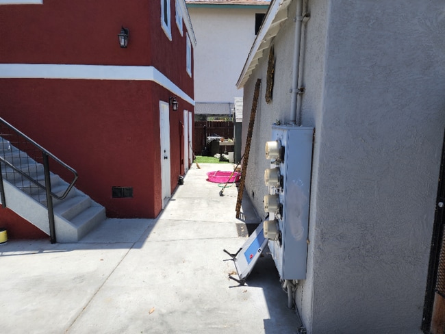 Photo - 3549 Highland Ave