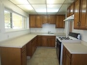 Photo - Great home with gorgeous hardwood floors!!