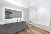 2BR, 2BA - 1155SF - Primary Bathroom - 748 S Irolo