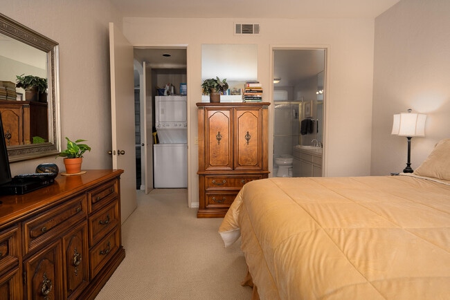 Photo - 67300 W Chimayo Dr