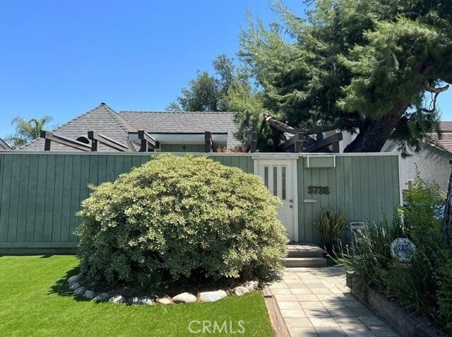 Photo - 5738 Agnes Ave