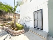 Photo - 15634 Leadwell St Unit 13