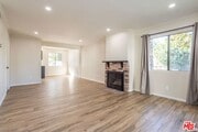Photo - 9140 Burnet Ave