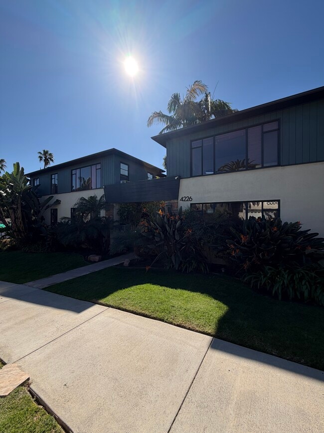 Photo - 4222 Russell Ave Unit 9