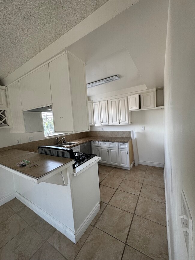 Photo - 2578 N Bourbon St Unit 2 Bed, 1 Ba