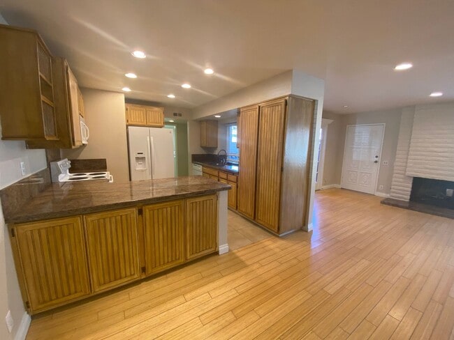 Photo - Lovely Townhome in Rancho Bernardo!