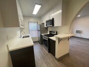 Photo - 3419-31 Keystone Ave Unit 31 02