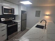 Photo - 425 W Beech St Unit 433