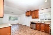 Photo - 1728 W Phillips Dr