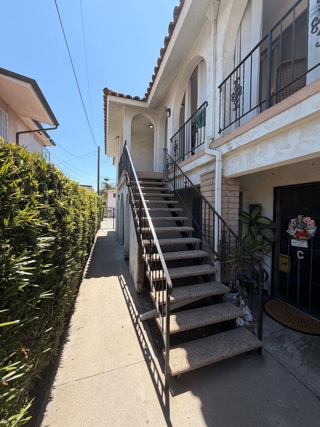 Photo - Completely Remodeled, Spacious 2 Bedroom Apartment For Rent w/ Parking! Unit E