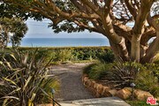 Photo - 29225 Cliffside Dr House