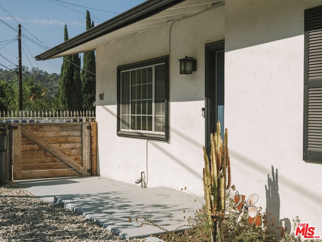 Photo - 917 N Ave 51