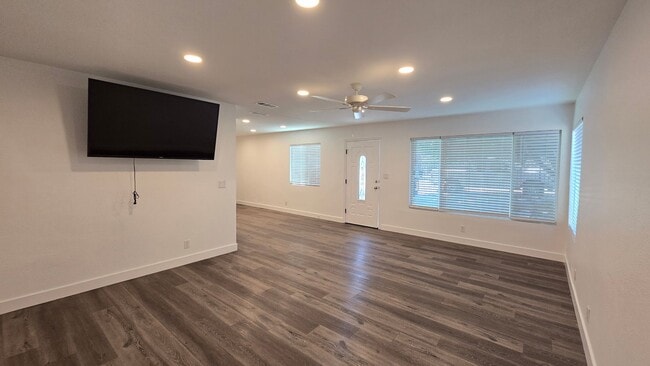 Photo - Circle City Dr Unit Front house