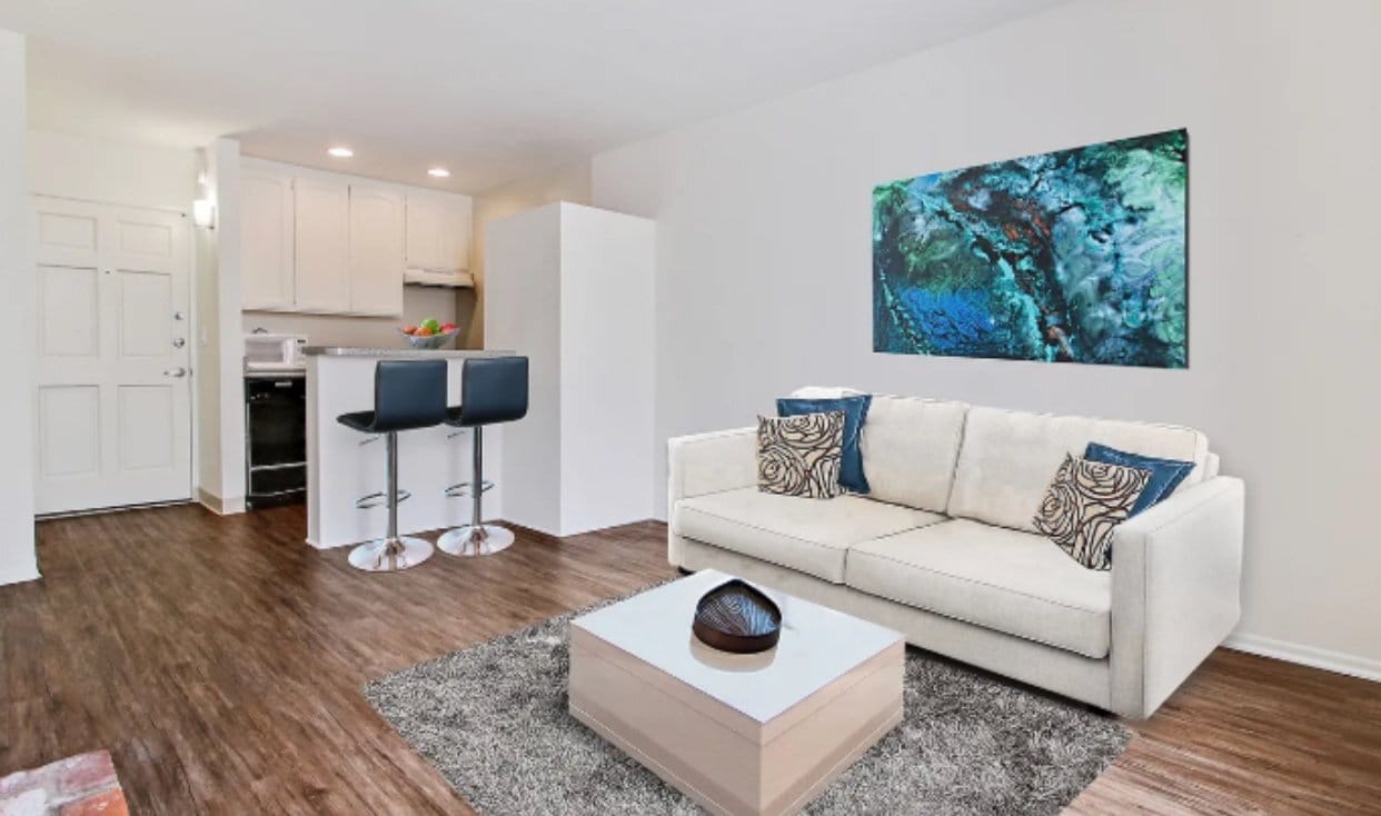 Photo - 10989 Rochester Ave Unit 307