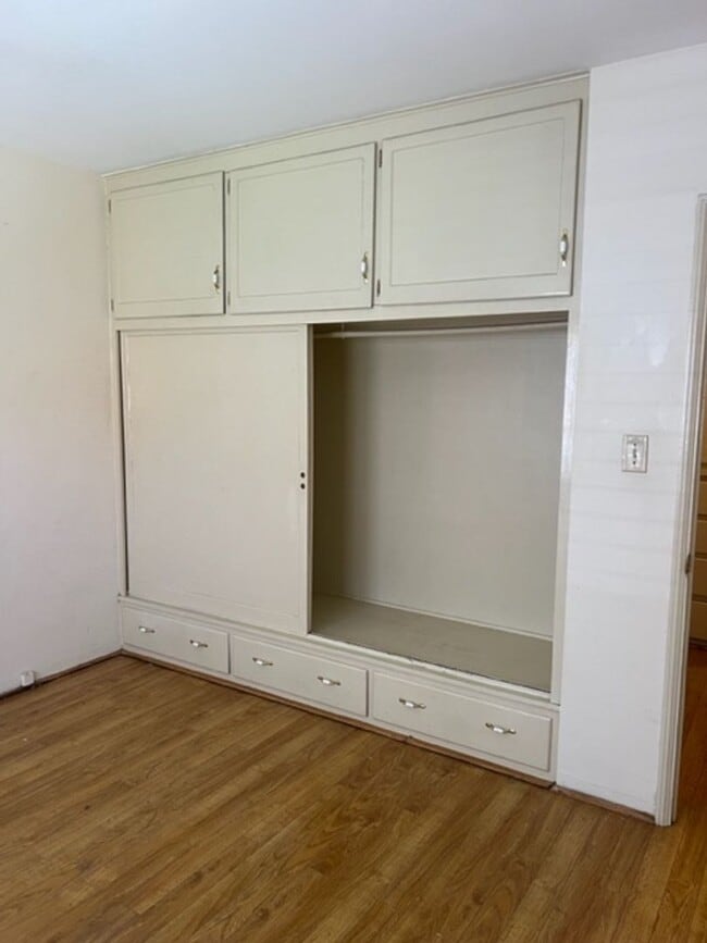 Photo - 629- Unit #3