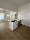 Photo - 721 Alpine St