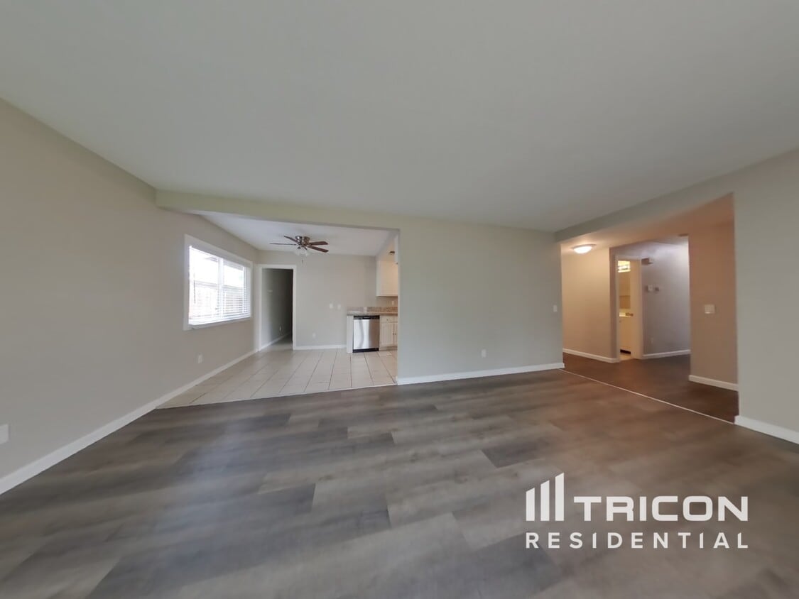 3D Tour - 25030 Gentian Ave House