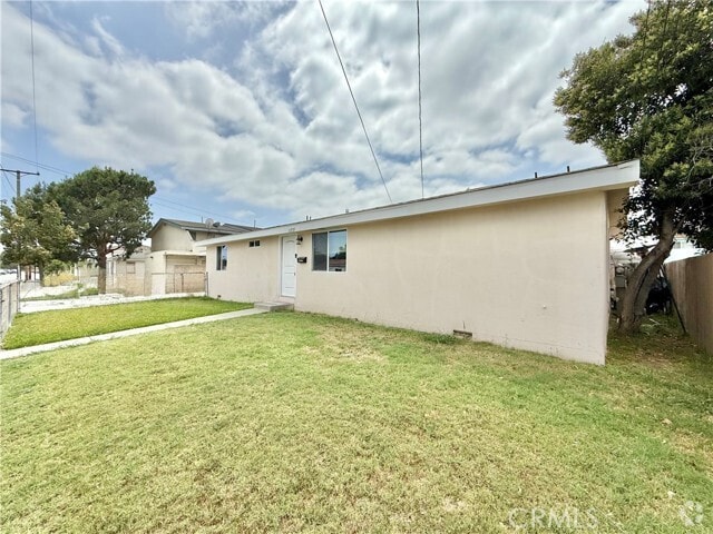 Building Photo - 20735 Roseton Ave Rental