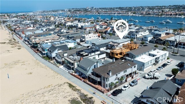 Building Photo - 913 E Balboa Blvd Rental