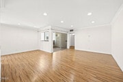 Photo - 1339 N Columbus Ave Unit 204