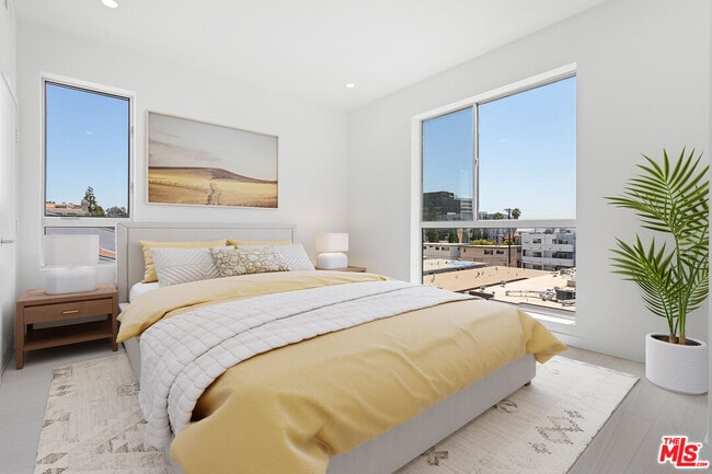 Photo - 11727 Kiowa Ave Unit 303