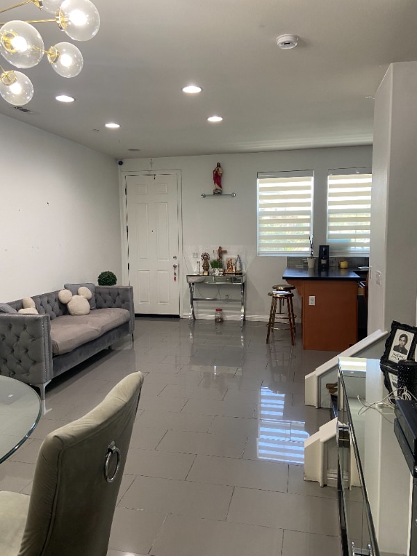 Photo - 5062 Decatur Dr