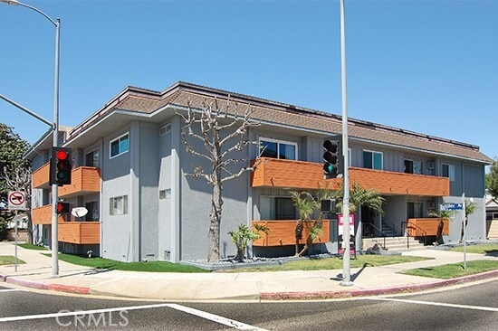 Photo - 11825 National Blvd Apartment Unit 9