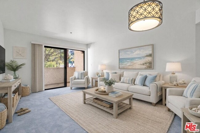 Photo - 501 Palisades Dr Unit 205