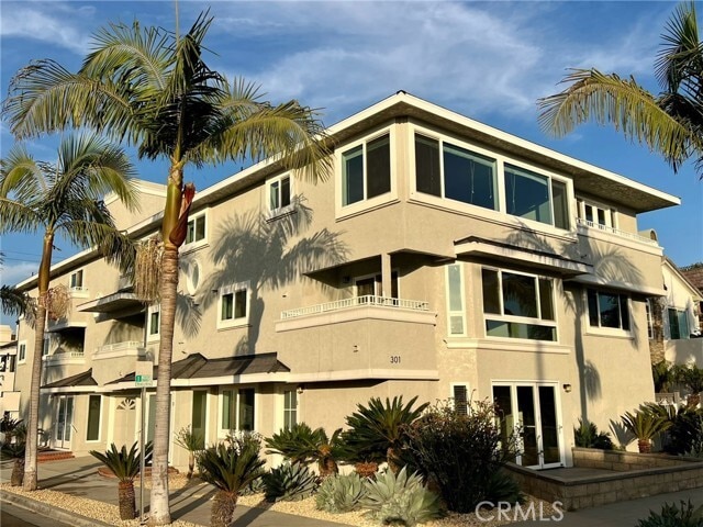 Building Photo - 301 Ocean Ave Unit 6P Rental