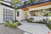 Photo - 1745 San Ysidro Dr House