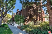 Photo - 802 Washington Ave