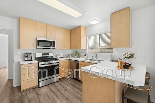 Photo - 375 Woodland Pl Unit A