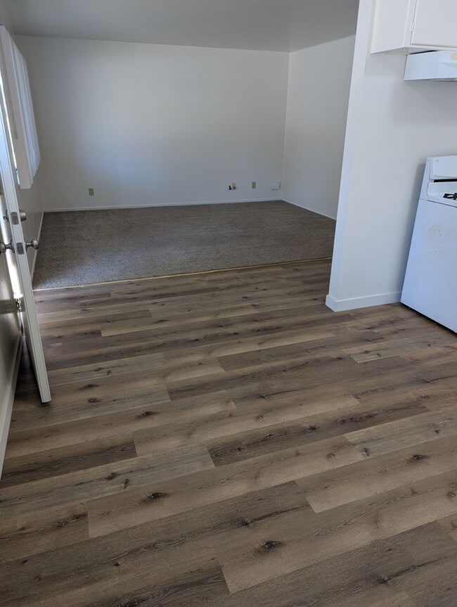 Photo - 119-119 W Locust Ave Unit 111