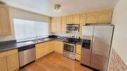 Photo - 3 bd/2 ba Townhouse close to USD.