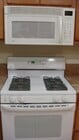 Gas range - 2870 N Cottonwood St Unit 14