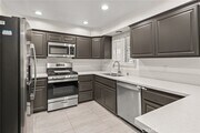 Photo - 9000 Vanalden Ave