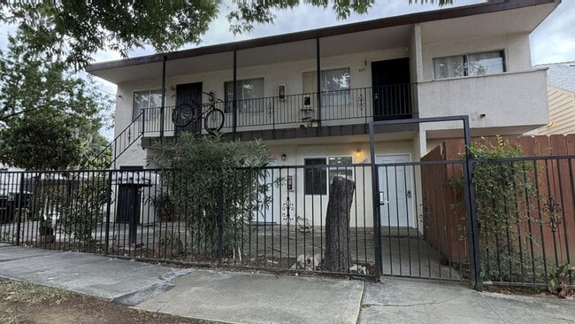 Building Photo - 3980 Cedar St